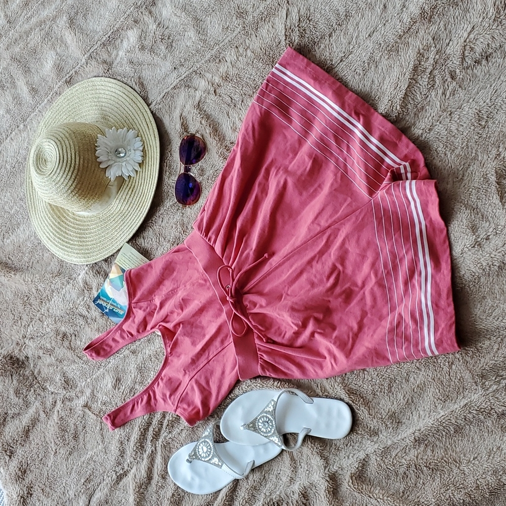 Modesty Romper Style Swimsuit 🩱 Size 6.